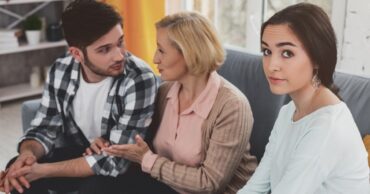 Da li da svekrvu zovem majka ukoliko to ne želim a ona insistira