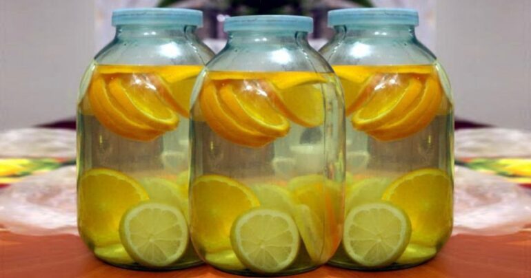 SASI VODA: Milioni žena širom sveta su smršale i usput očistile organizam